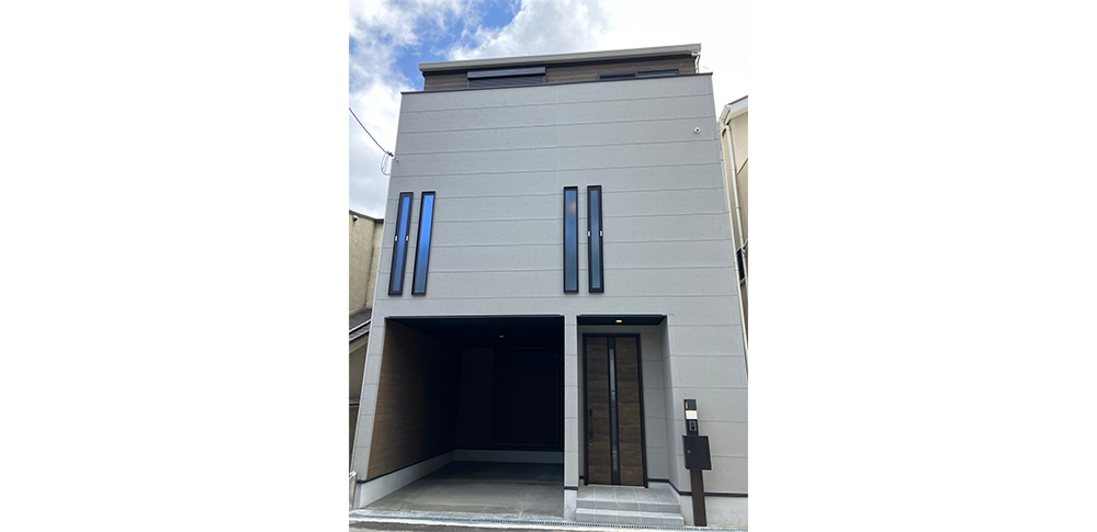 茨木市/木造３階建て
