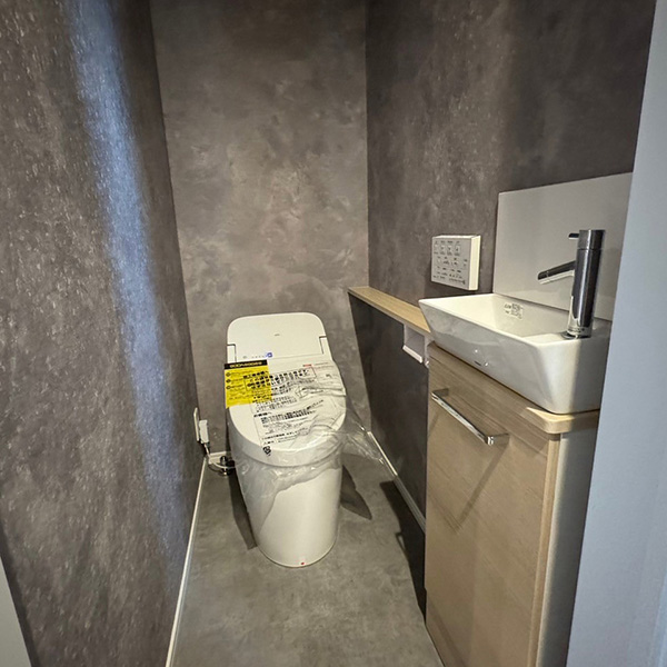 寝屋川市/木造３階建て