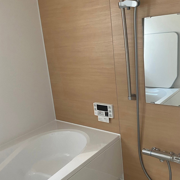 寝屋川市/木造３階建て