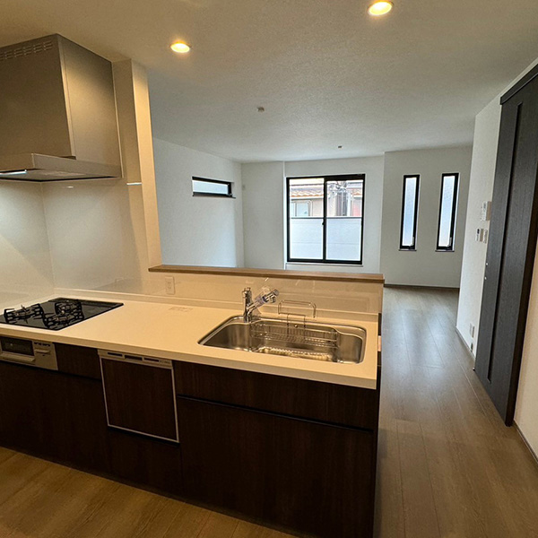 東大阪市/木造３階建て