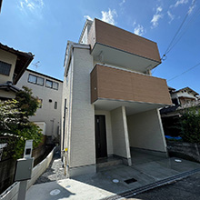 高槻市/木造３階建て