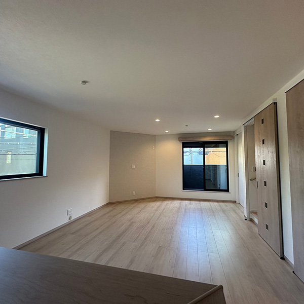 大阪市/木造３階建て