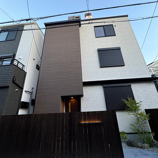 大阪市/木造３階建て