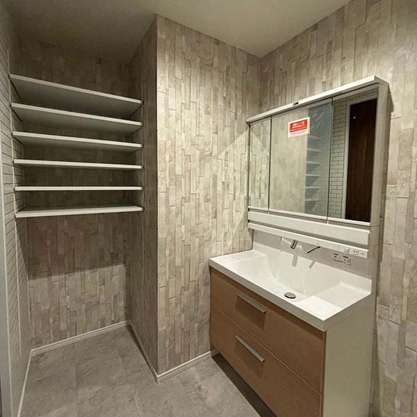 大阪市/木造3階建て