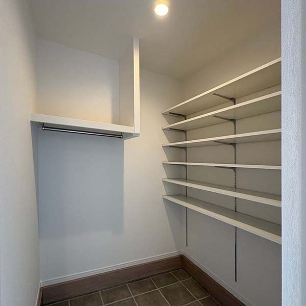 八尾市/木造2階建て