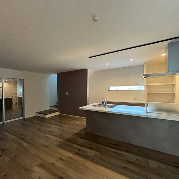 狭山市/木造2階建て